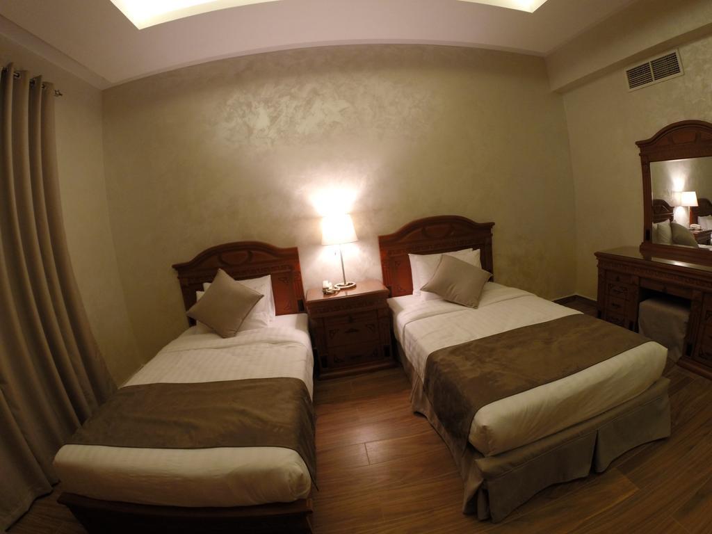 Le Park Hotel Doha Bagian luar foto